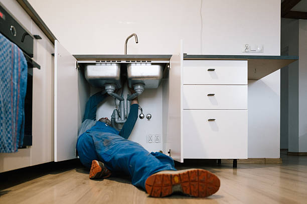 Professional Leak Detection technician working in Marion, KS